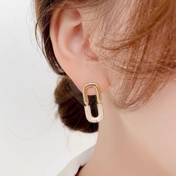 💎 BOGO❗️PRICE🔻Geometric Minimalist Zirconia Gold Earrings simple - Picture 3 of 5
